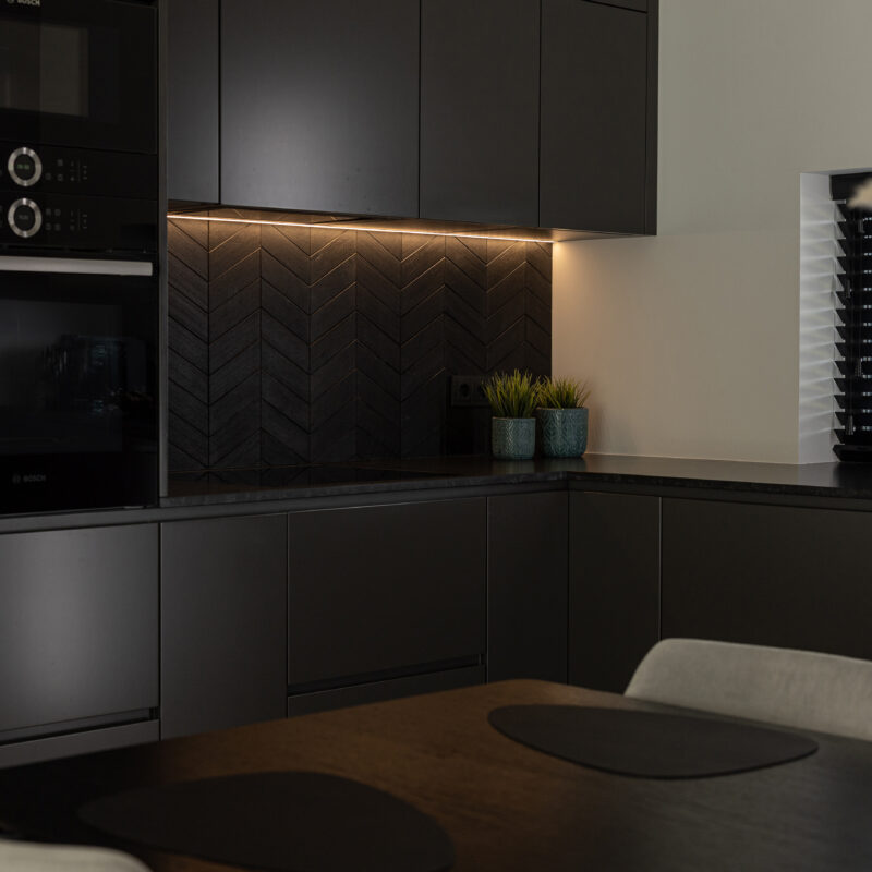 Kitchen Bermuda Black